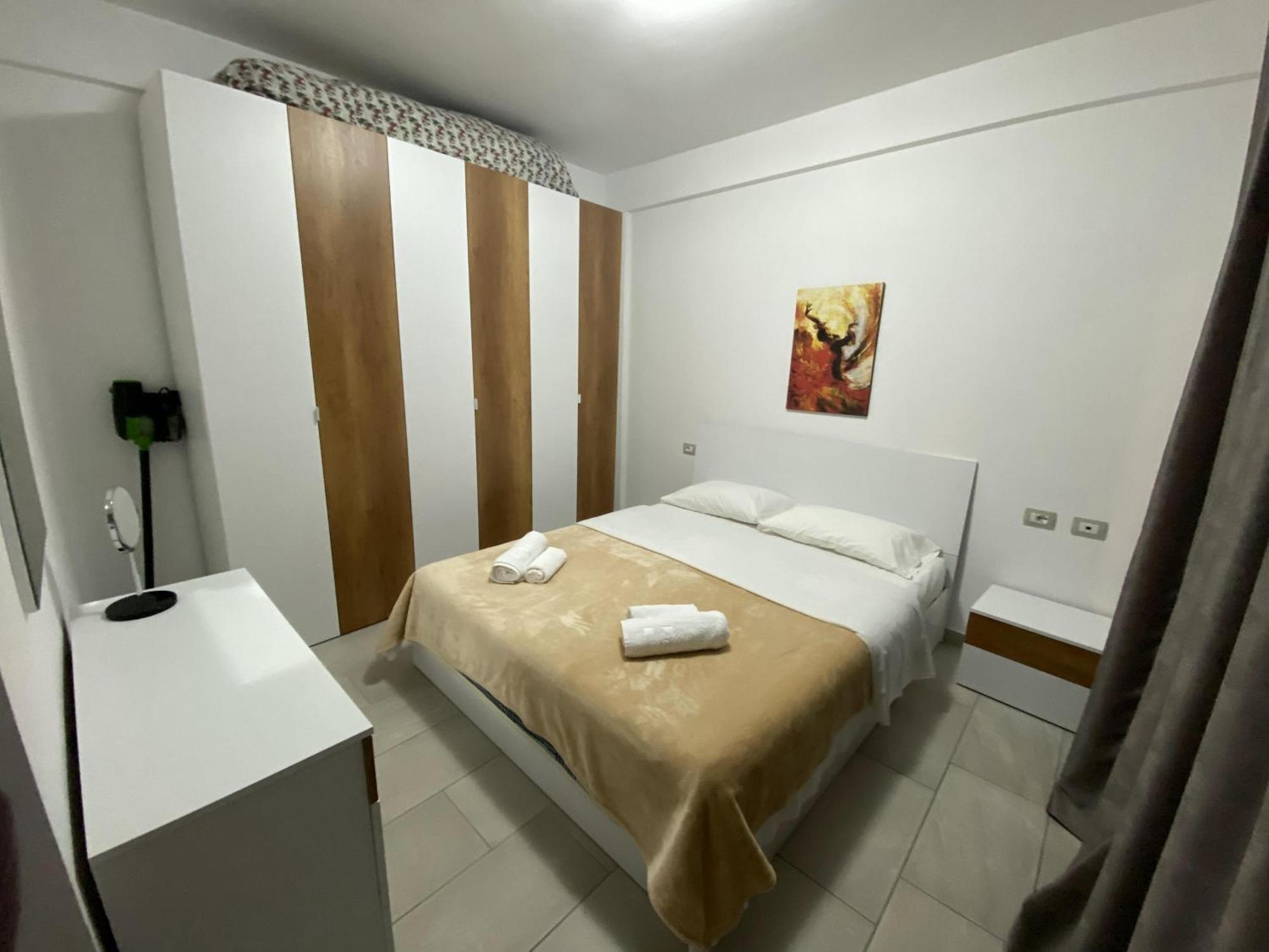 Aquamarine Apartments 1, Vlorë Εξωτερικό φωτογραφία