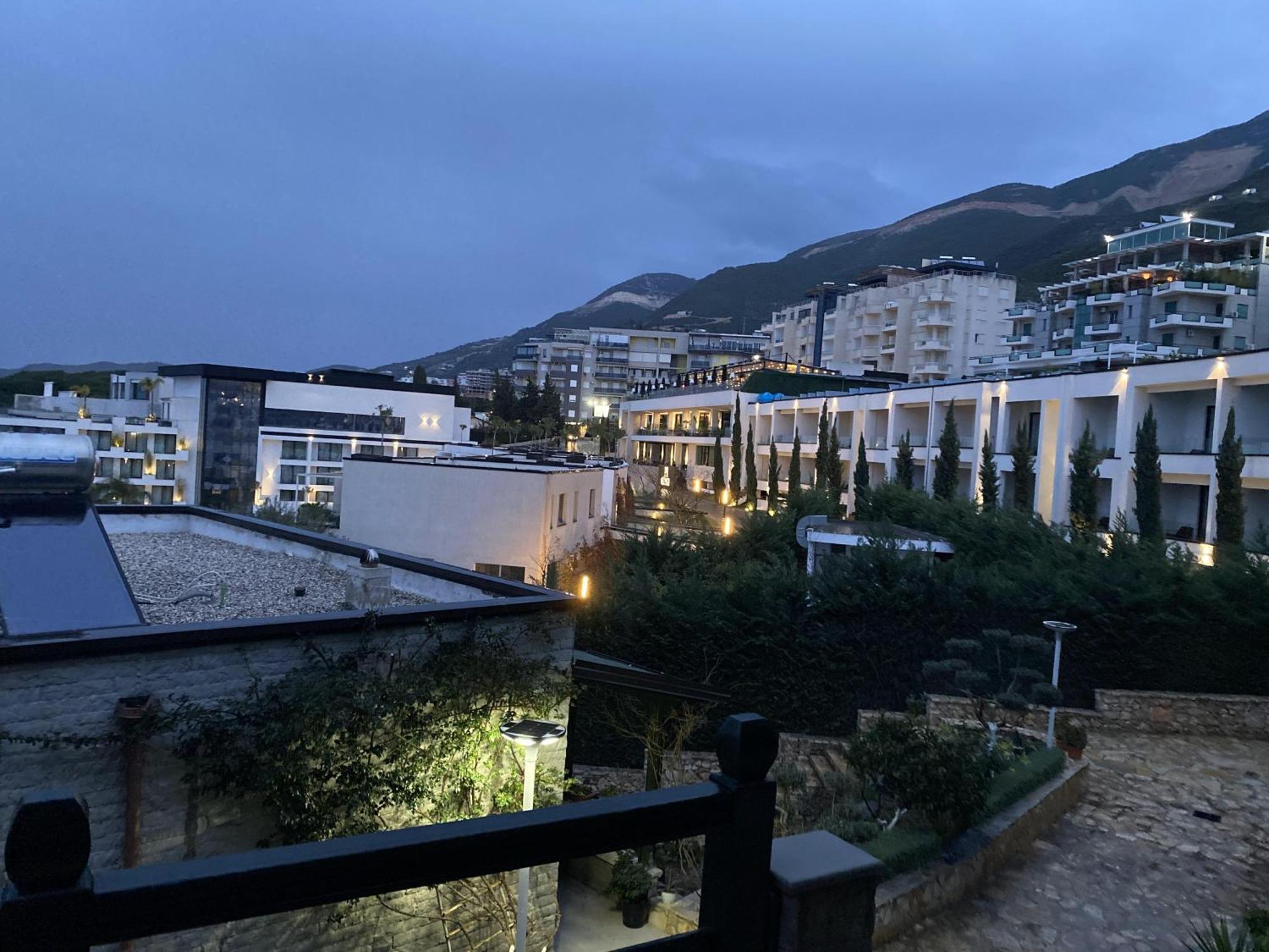 Aquamarine Apartments 1, Vlorë Εξωτερικό φωτογραφία