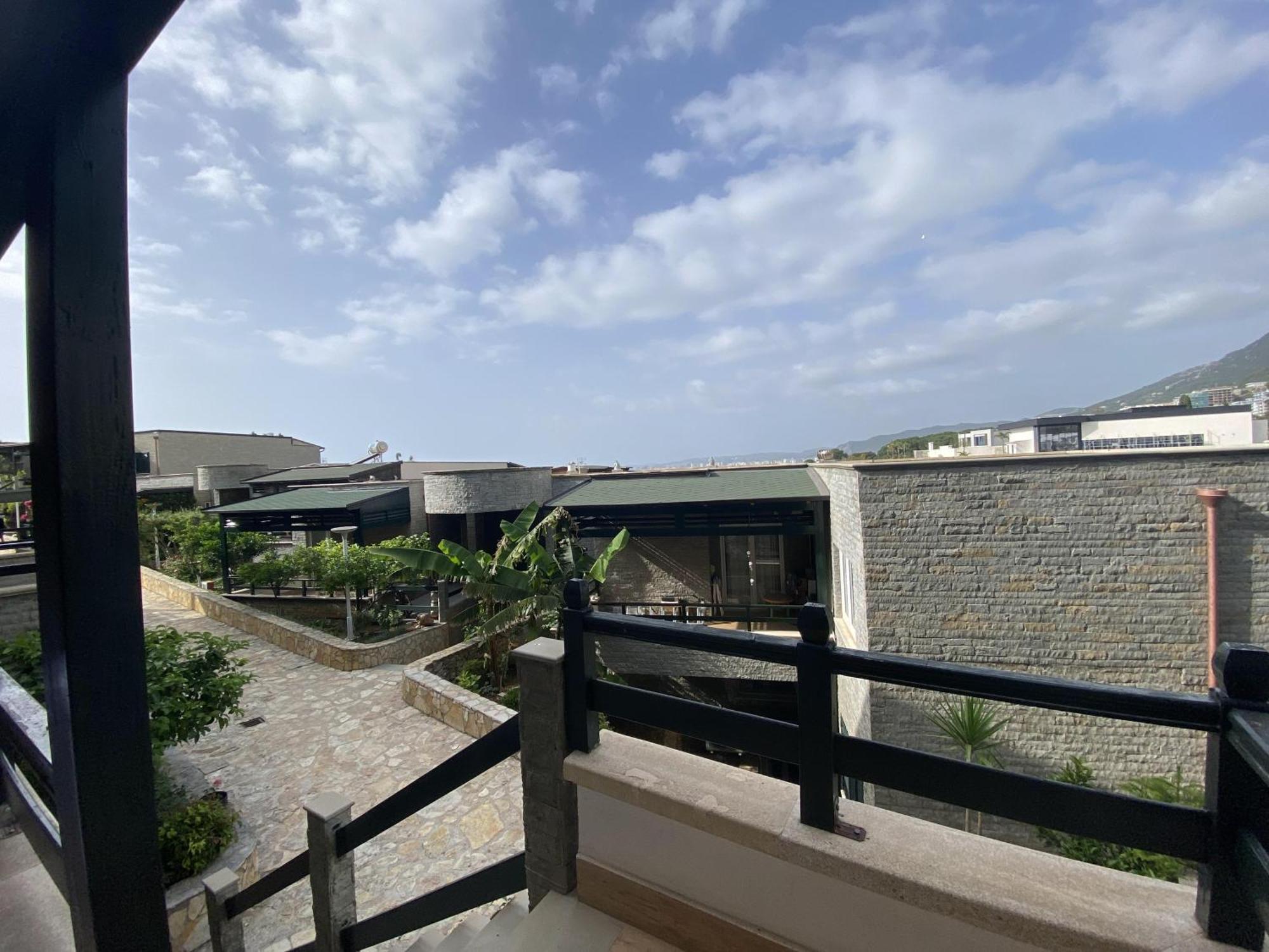Aquamarine Apartments 1, Vlorë Εξωτερικό φωτογραφία