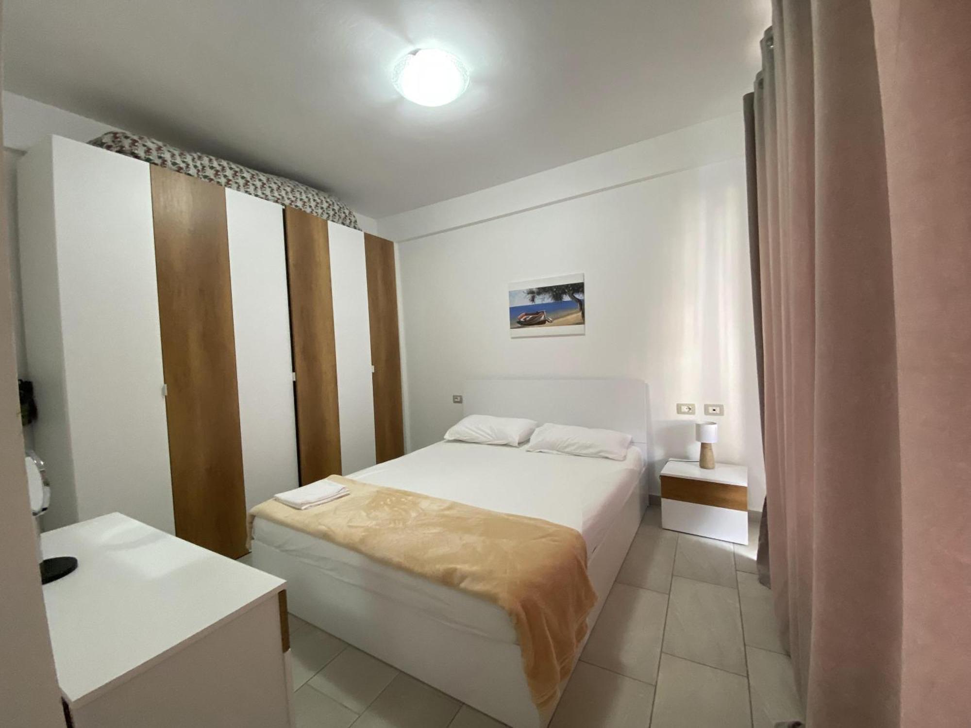 Aquamarine Apartments 1, Vlorë Εξωτερικό φωτογραφία