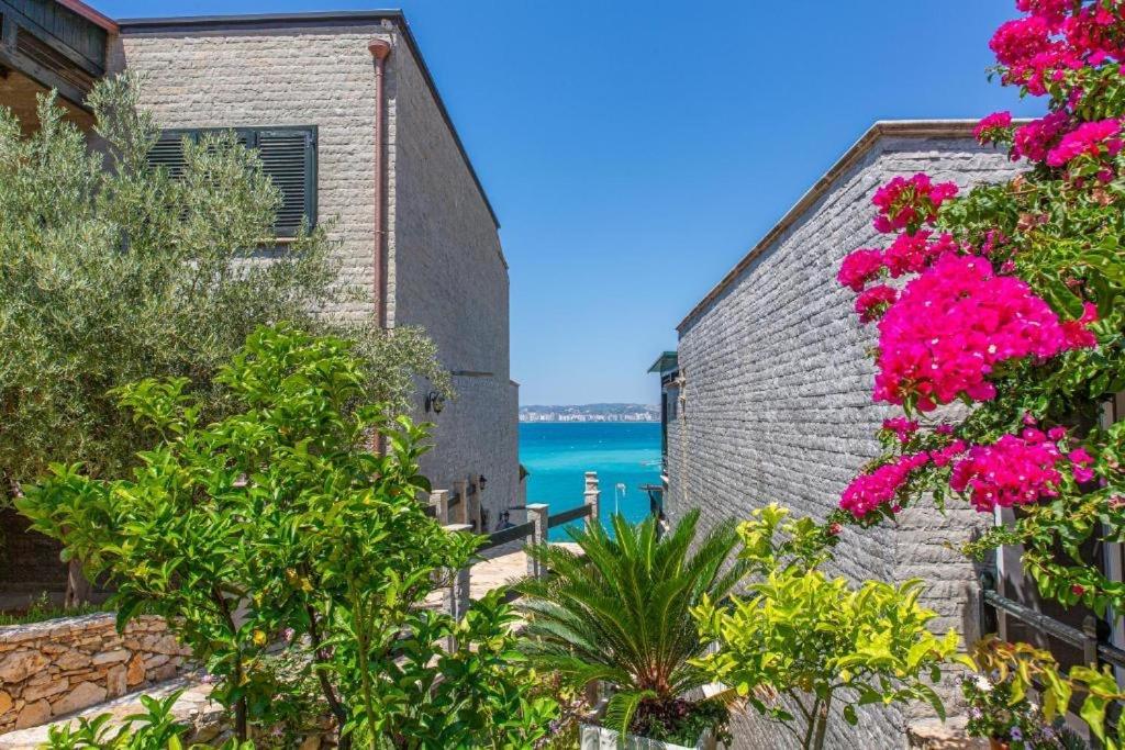 Aquamarine Apartments 1, Vlorë Εξωτερικό φωτογραφία